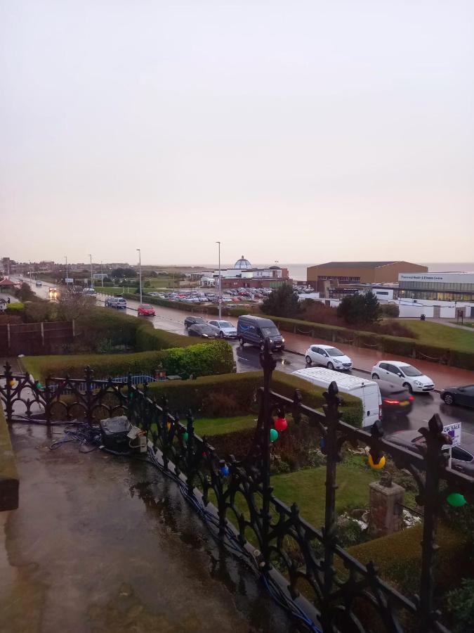 Savoy Hotell Fleetwood Eksteriør bilde
